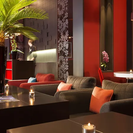 Hotel D -